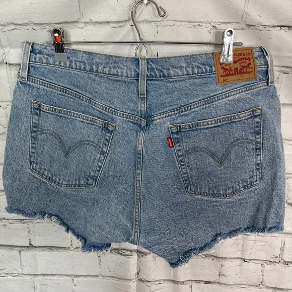 Levis 501 Denim Cutoff Shorts Womens 33 High Rise Distressed Light Wash - Picture 3 of 5